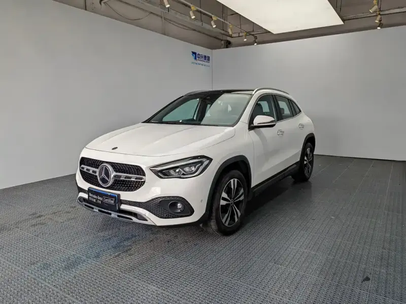 Mercedes-Benz GLA, 2023
