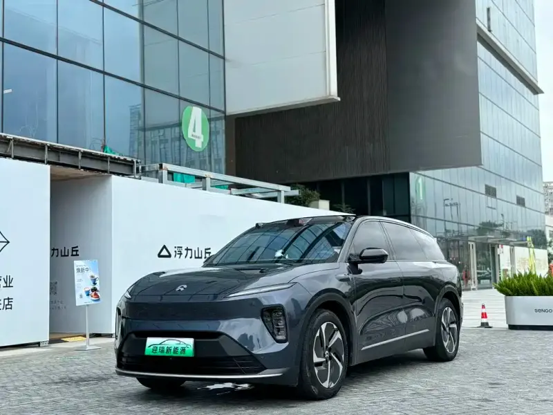 NIO ES8, 2023