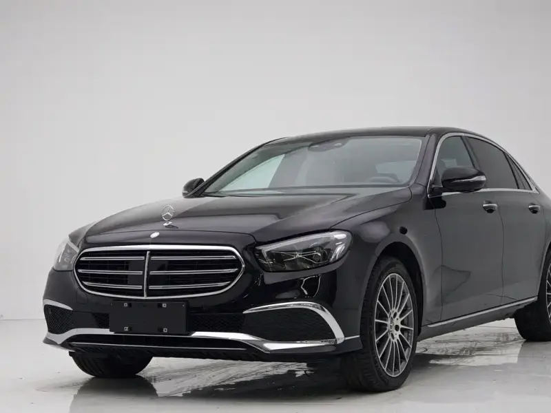 Mercedes-Benz E-Class, 2022