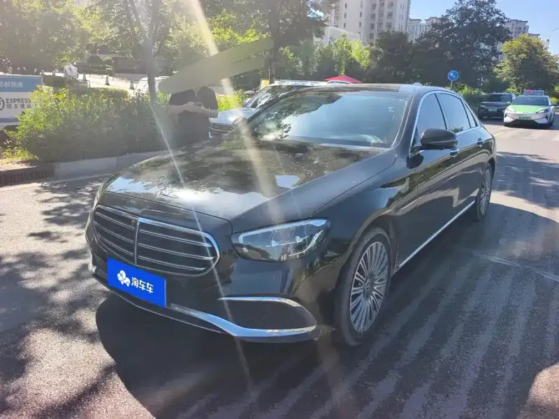 Mercedes-Benz E-Class, 2022