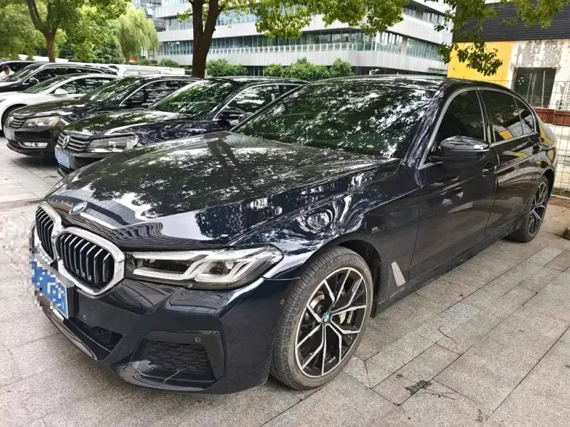 BMW 5 Series, 2022