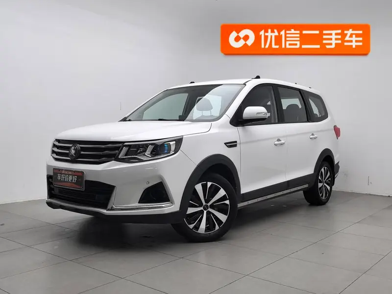 Dongfeng Fengxing Forthing SX6, 2022