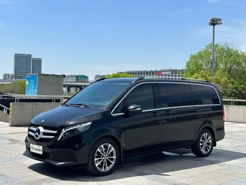 Mercedes-Benz V-Class, 2024
