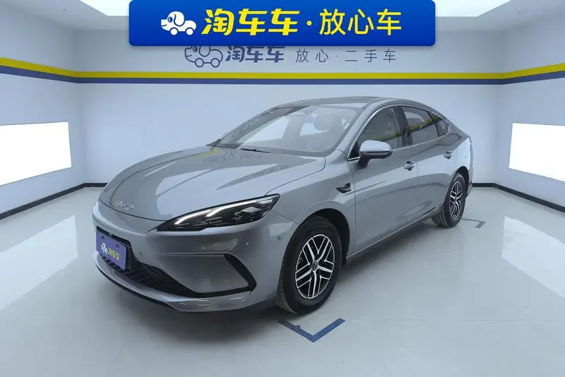 BYD Seal 05 DM Smart Drive Edition DM-i 120KM Flagship Version, 2025 — фото 1