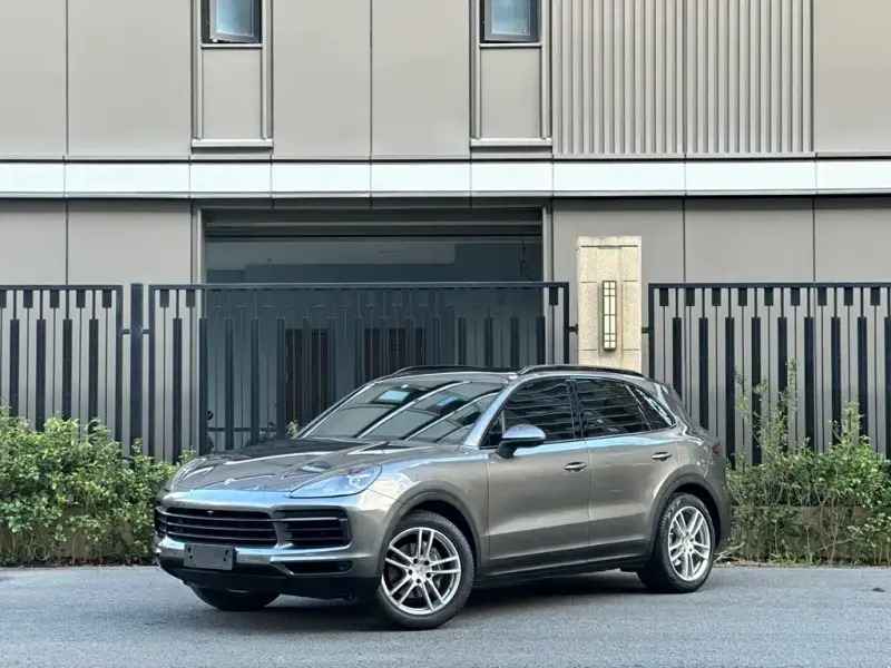 Porsche Cayenne, 2019