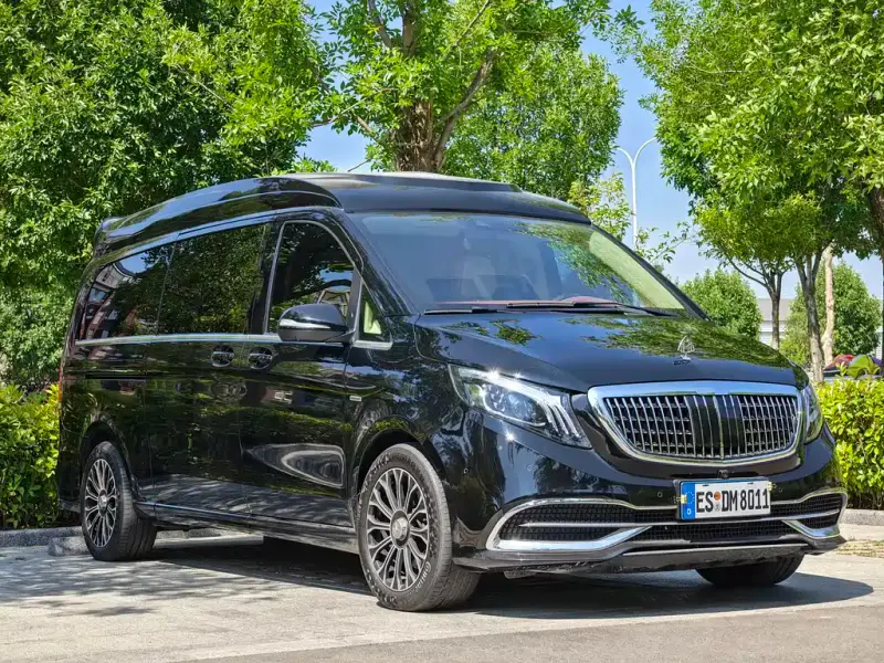 Mercedes-Benz V-Class Mercedes-Benz V-Class 2021 V 260 L Long Wheelbase Premium Edition, 2022 — фото 1