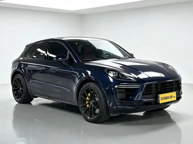 Porsche Macan, 2021