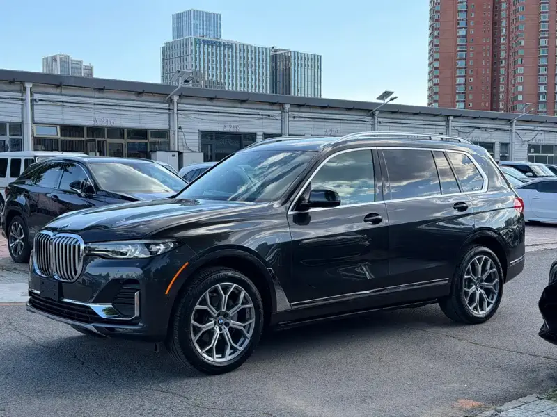 BMW X7, 2020