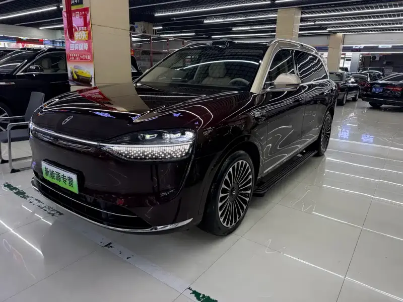 AITO M9, 2025