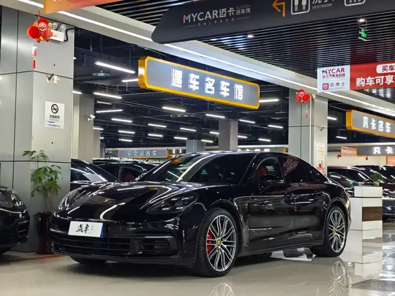 Porsche Panamera, 2020