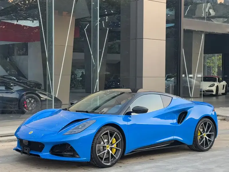Lotus Emira, 2023