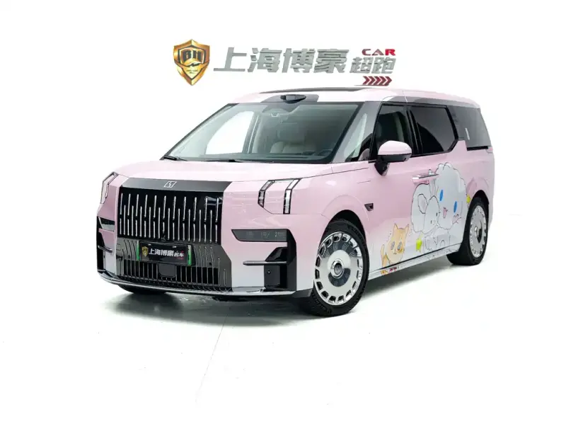 Zeekr 009, 2024