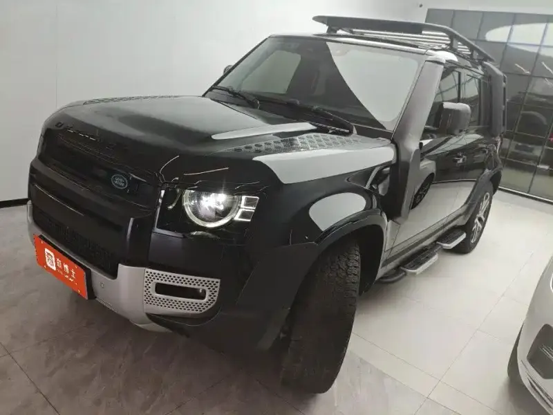 Land Rover Defender, 2022