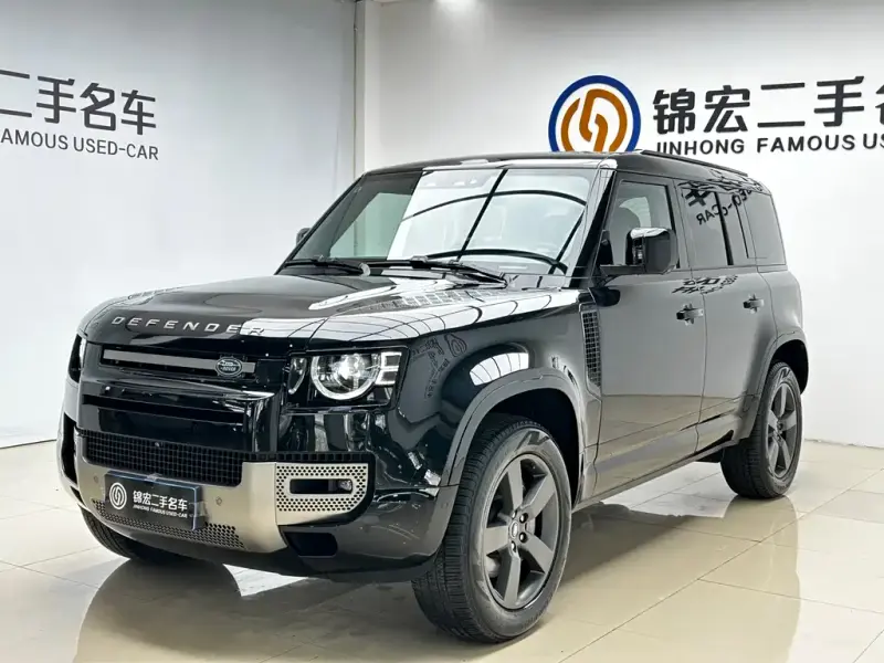 Land Rover Defender, 2025