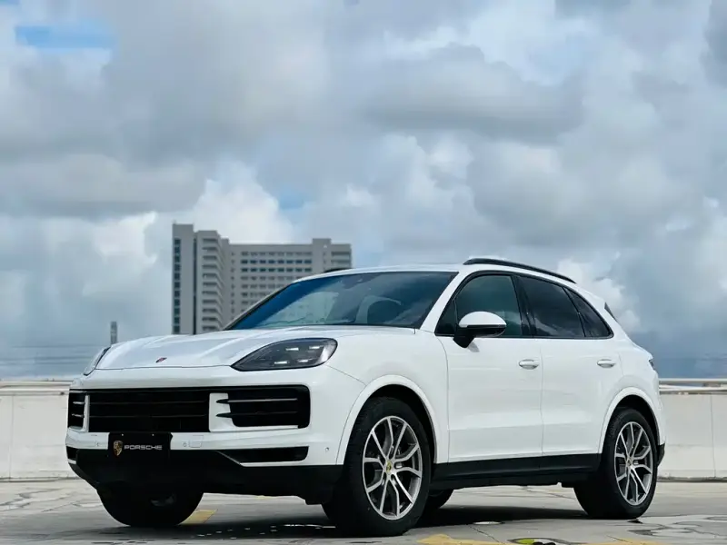 Porsche Cayenne, 2025