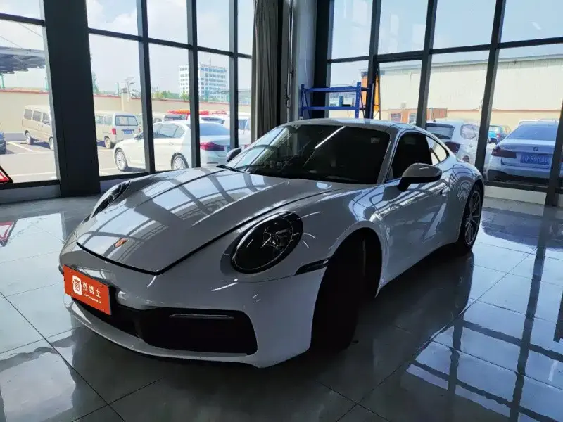 Porsche 911, 2023