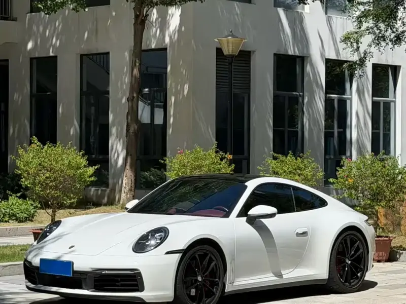 Porsche 911, 2022