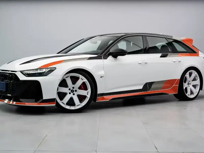 Audi RS 6, 2025