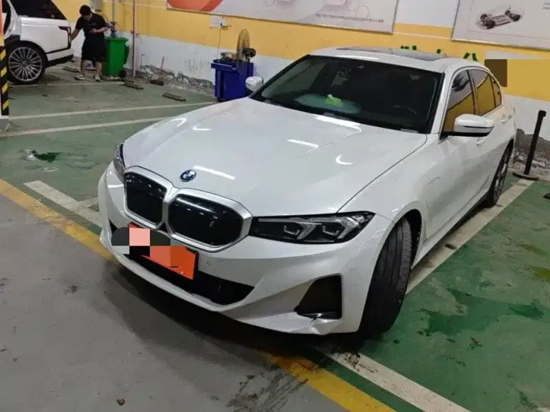 BMW i3, 2023