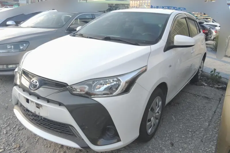 Toyota Yaris L, 2016