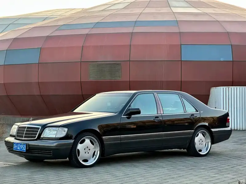 Mercedes-Benz S-Class, 1994