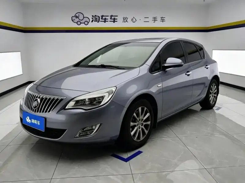 Buick Excelle, 2012