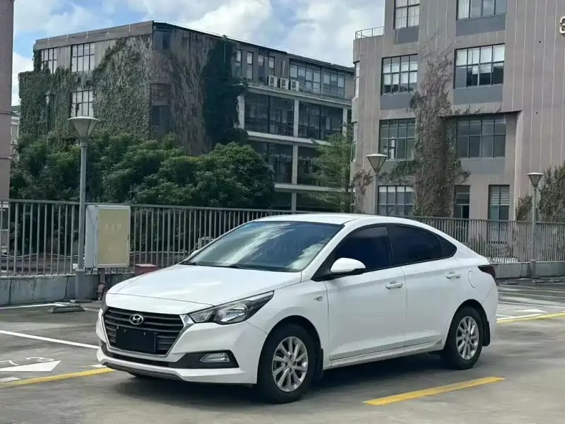 Hyundai Verna, 2017