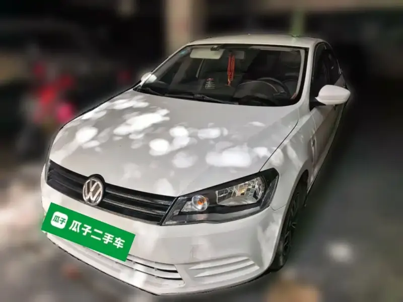 Volkswagen Jetta Jetta 2013 1.6L Manual Fashion Type, 2014 — фото 1