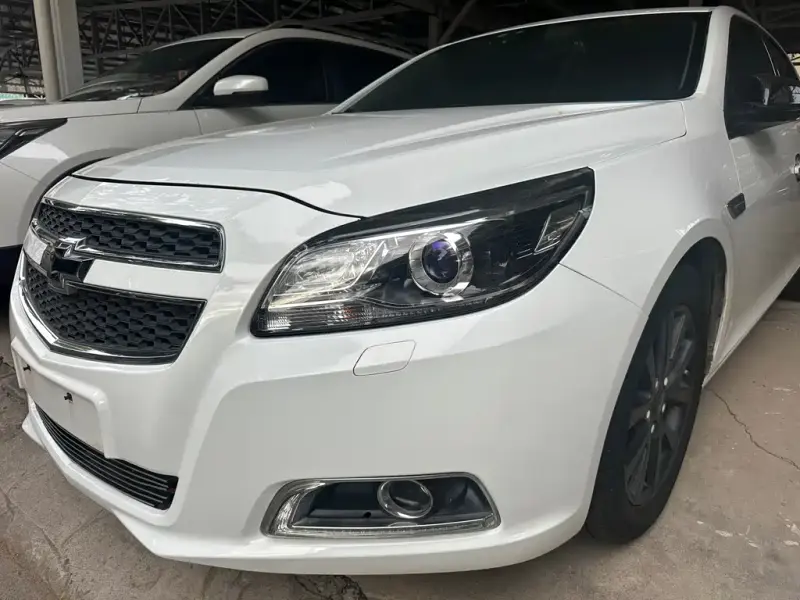 Chevrolet Malibu, 2015