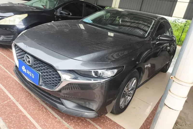 Mazda 3 Axela, 2020