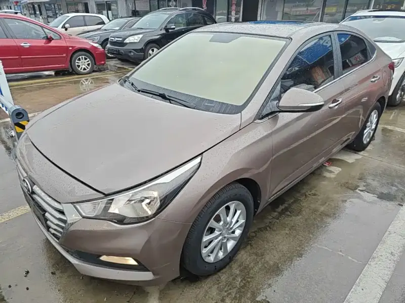 Hyundai Verna, 2016