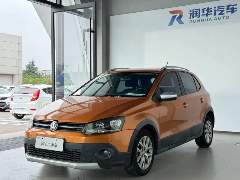Volkswagen Polo, 2015
