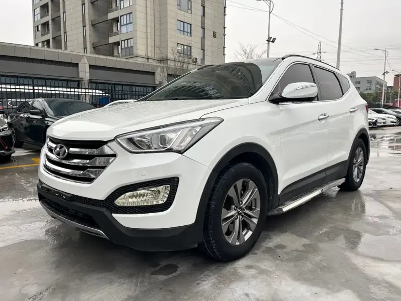 Hyundai Santa Fe, 2016