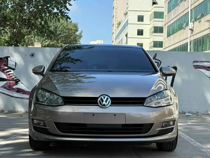 Volkswagen Golf, 2015