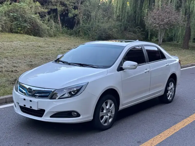 BYD e5, 2017