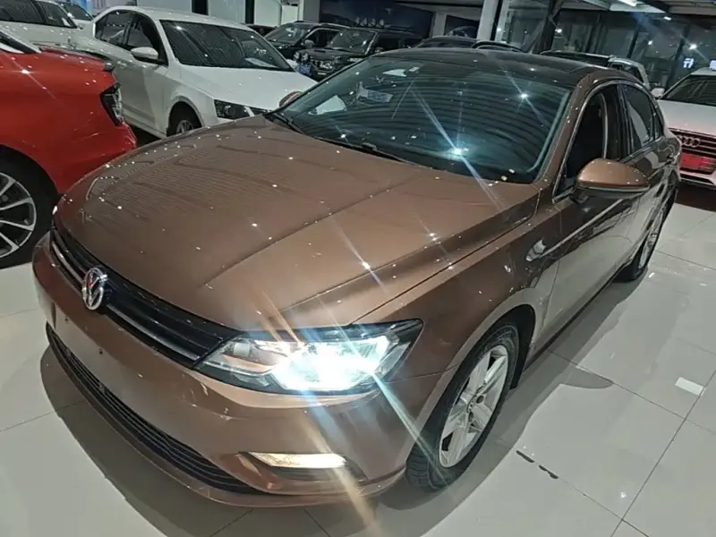 Volkswagen Lamando Volkswagen Lamando 2018 230TSI DSG Elegant Edition, 2018 — фото 1