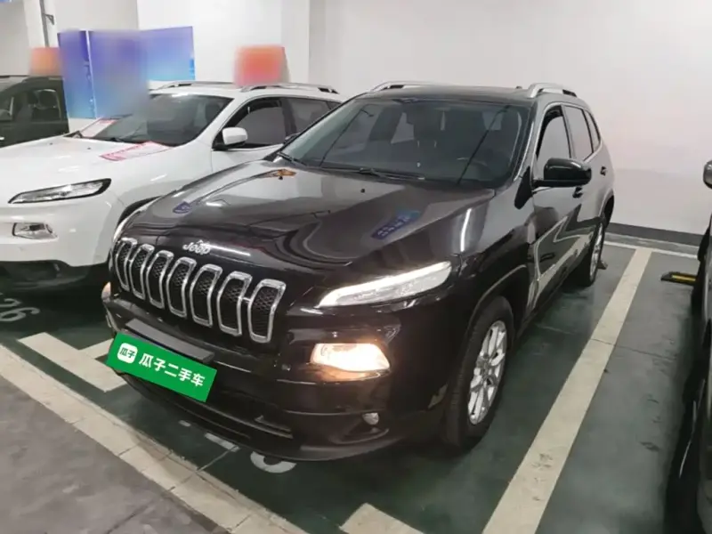Jeep Cherokee, 2017