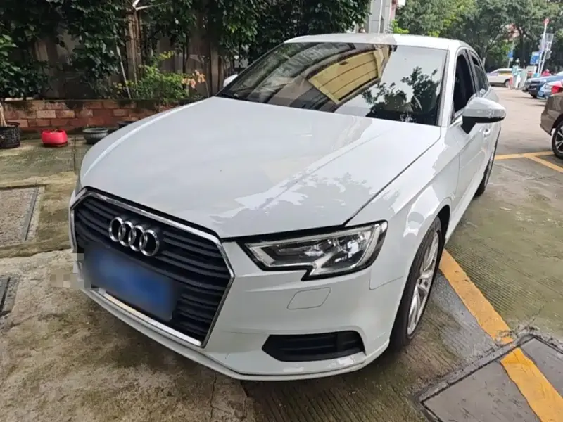Audi A3 Audi A3 2017 Limousine 35 TFSI Progressive Type, 2017 — фото 1