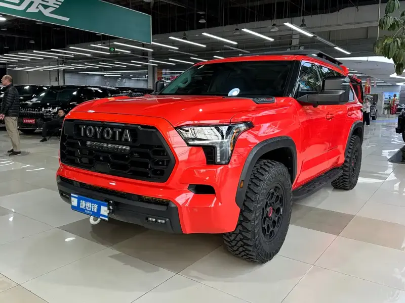 Toyota Sequoia, 2023