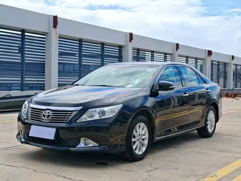 Toyota Camry, 2014