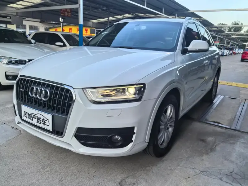Audi Q3, 2015