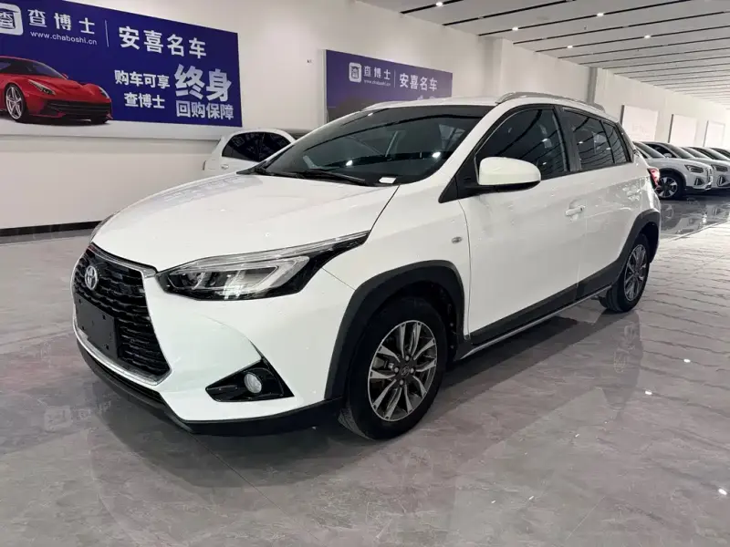 Toyota Yaris L, 2022