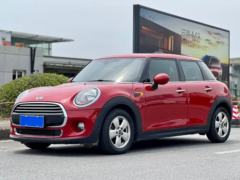 MINI Mini, 2018