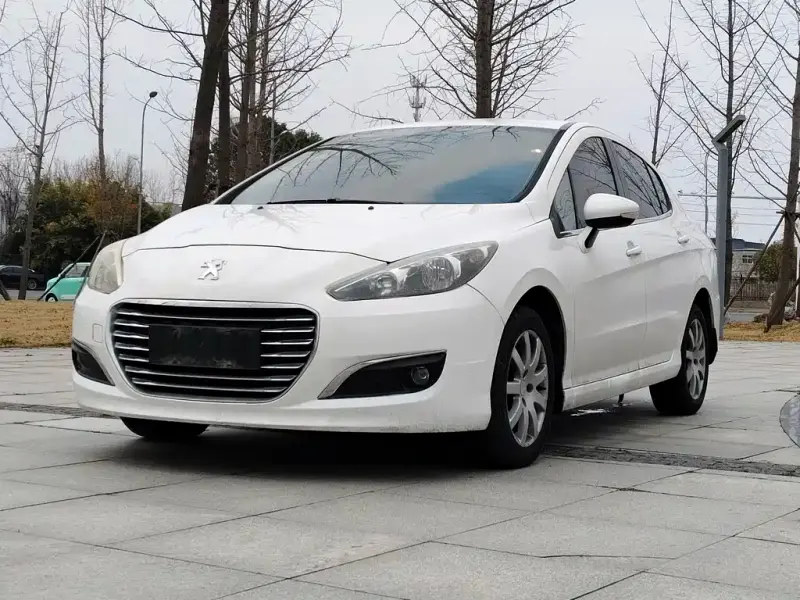 Peugeot 308, 2013