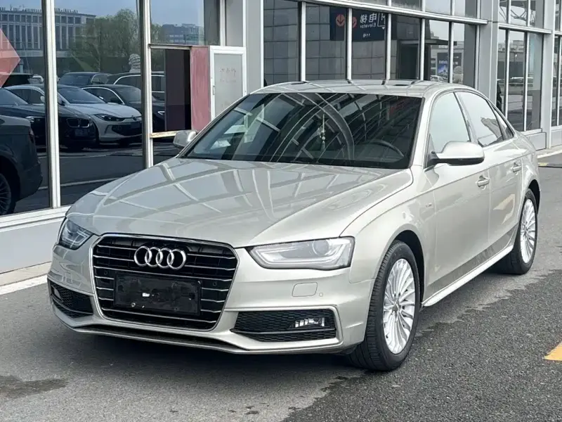 Audi A4L, 2016