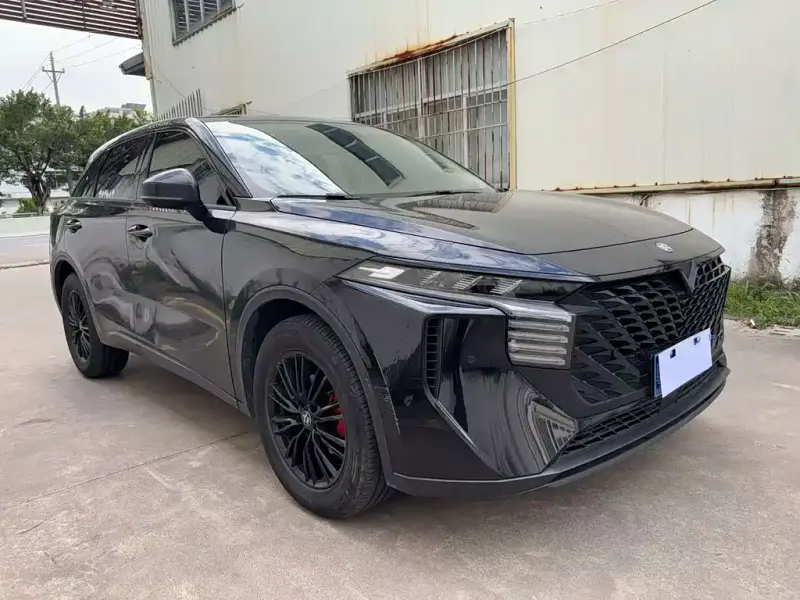Venucia V, 2023