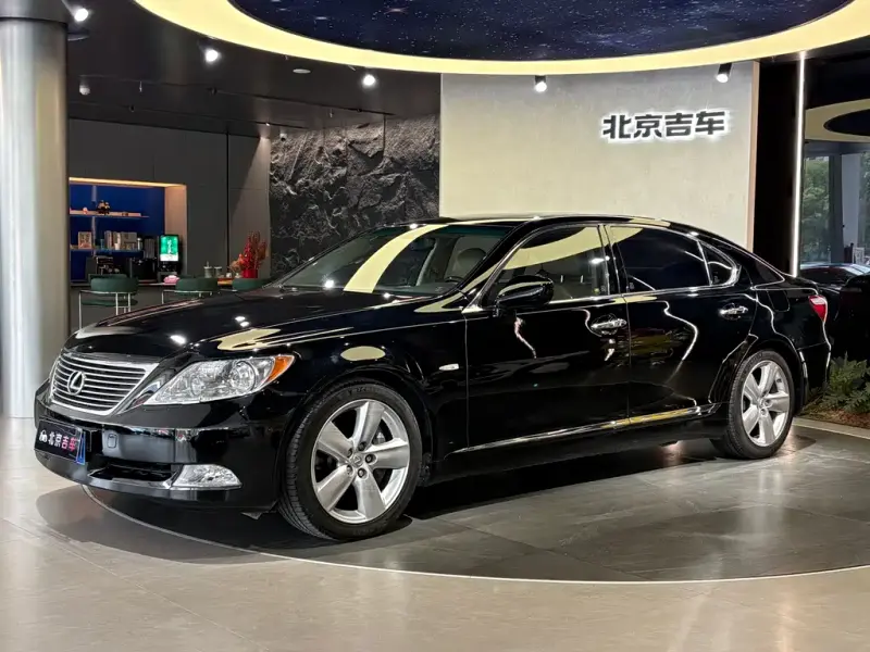 Lexus LS, 2007