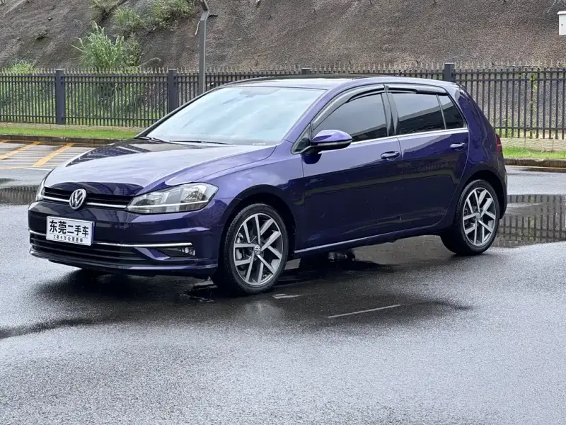 Volkswagen Golf, 2020