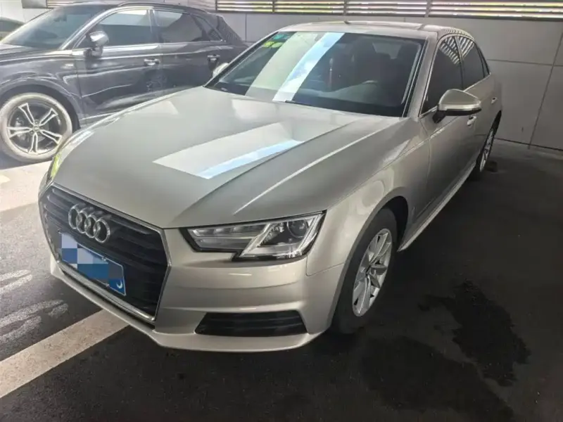Audi A4L, 2016