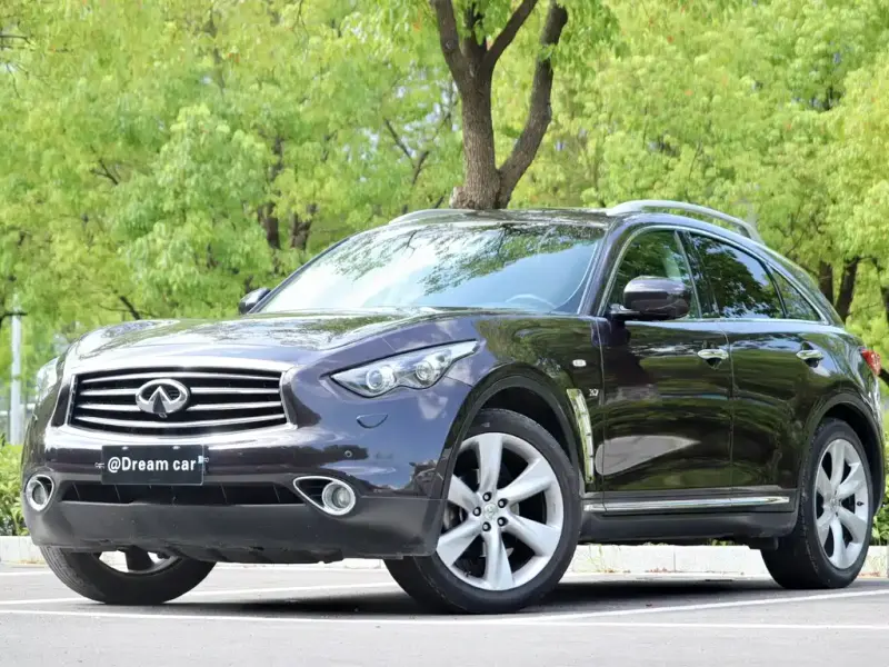 Infiniti QX70, 2014